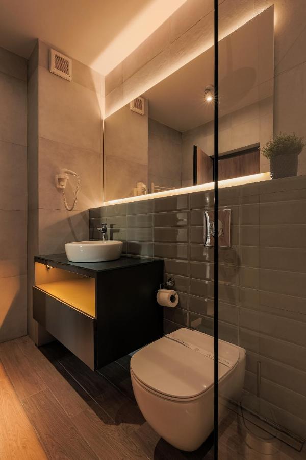 Nest Inn Stiletto Apartment Cluj-Napoca Extérieur photo