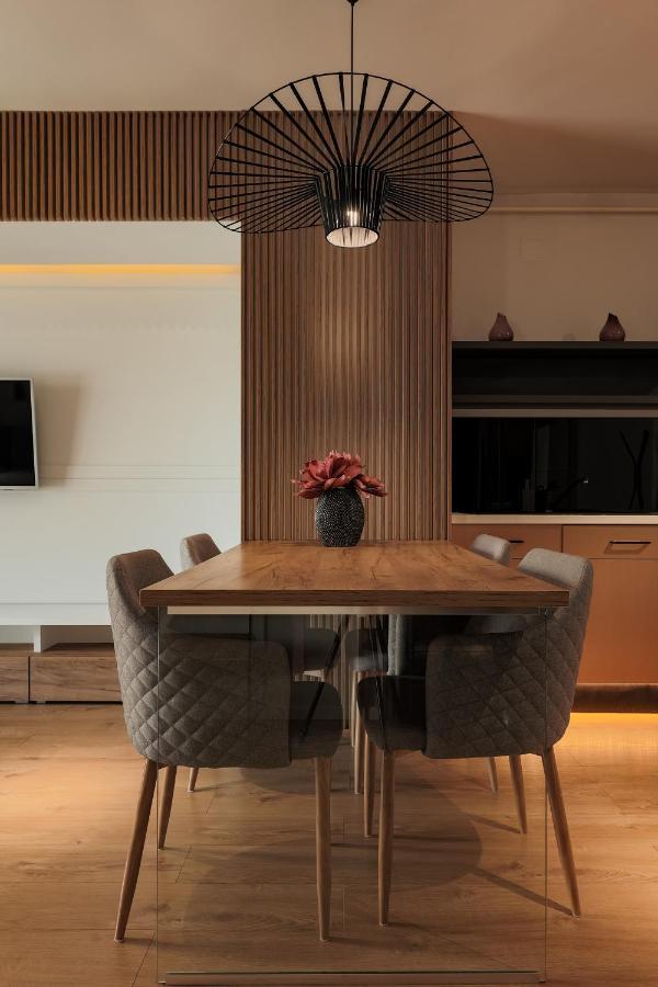 Nest Inn Stiletto Apartment Cluj-Napoca Extérieur photo
