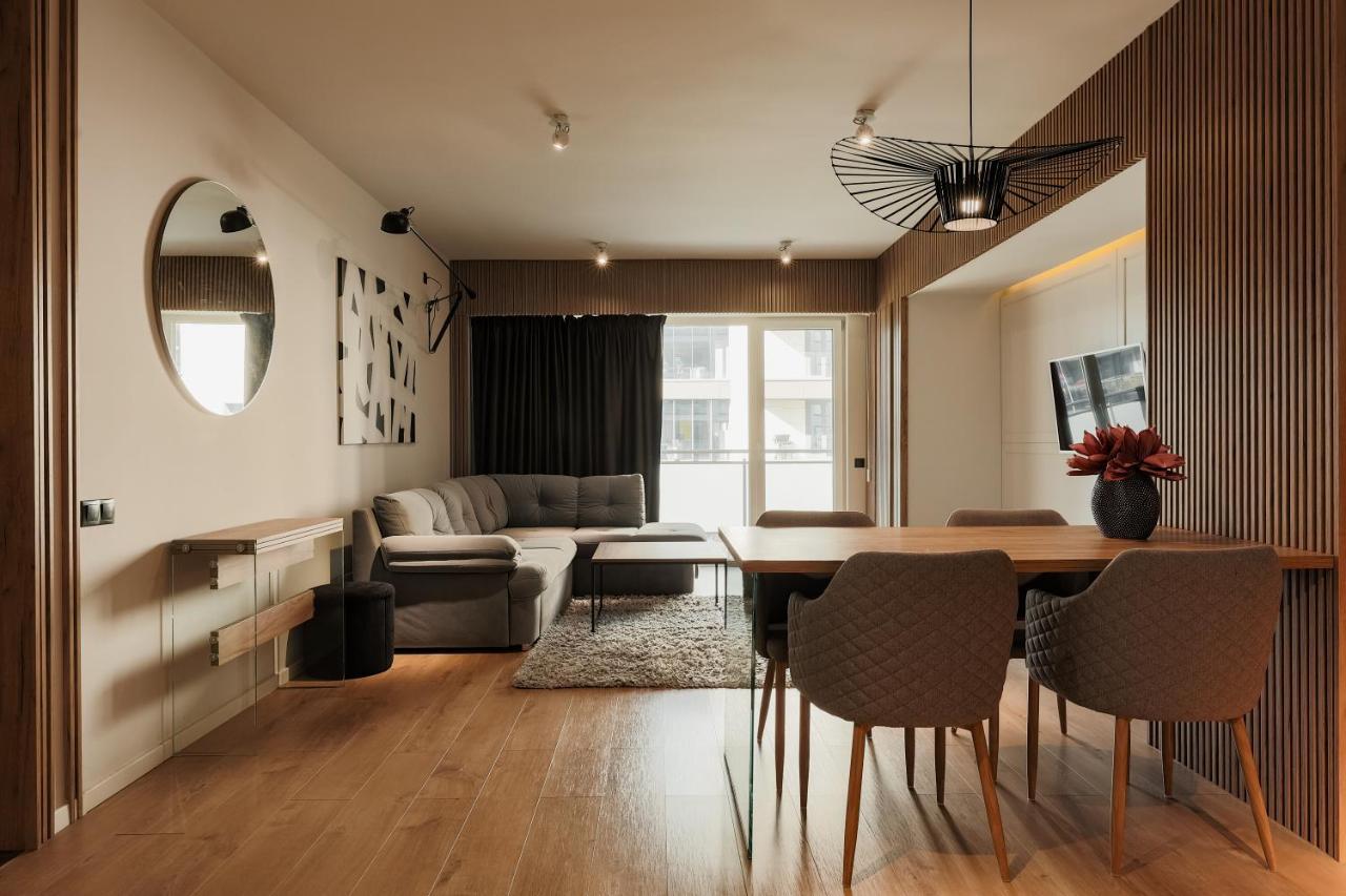 Nest Inn Stiletto Apartment Cluj-Napoca Extérieur photo